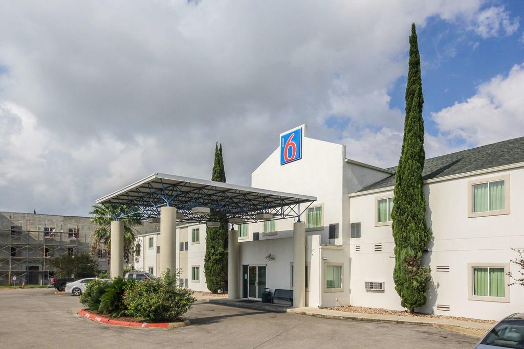 Motel 6 نيو بروانفيلز المظهر الخارجي الصورة